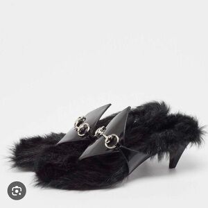 ISO Gucci Mariame Fur Sandals 40/40.5